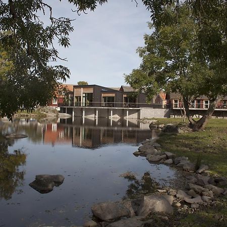 Eriksberg Hotel & Nature Reserve Trensum Exterior photo